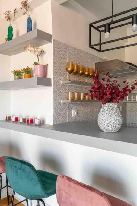 2Bdr Boutique Full Apt In Plaka Atene Esterno foto